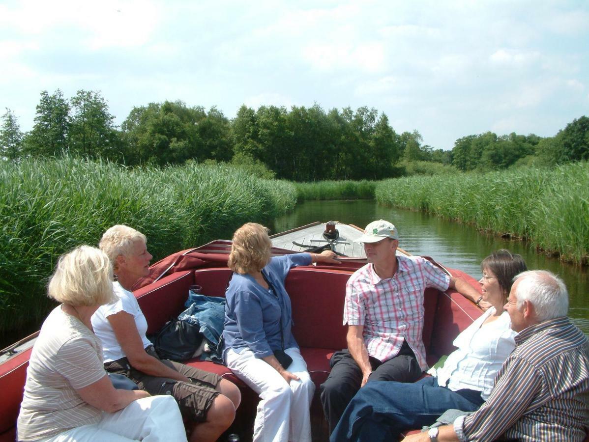 B&B De Strandhoeve Giethoorn Exterior foto